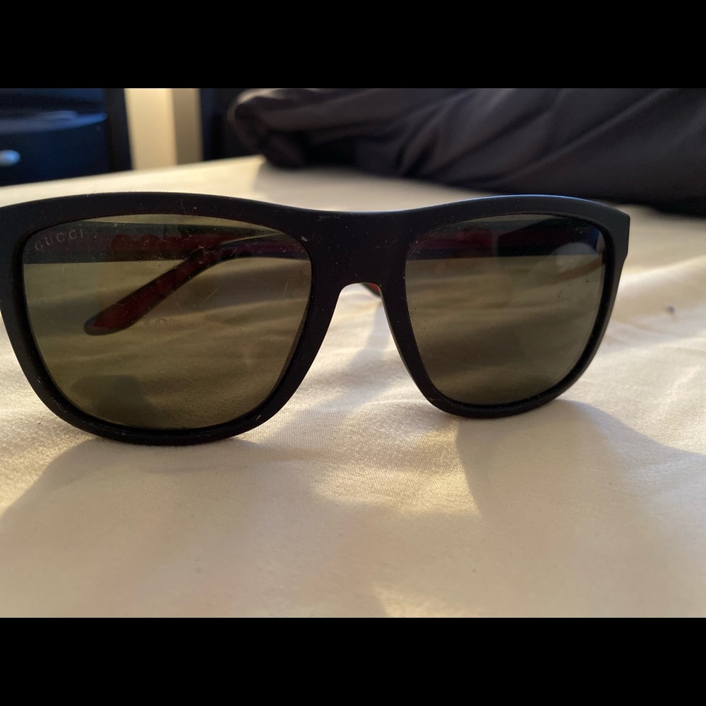 Gucci sunglasses